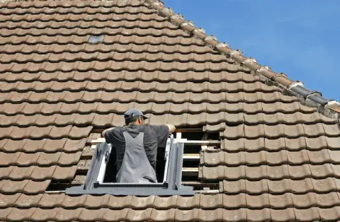 Pose de velux à Montbert